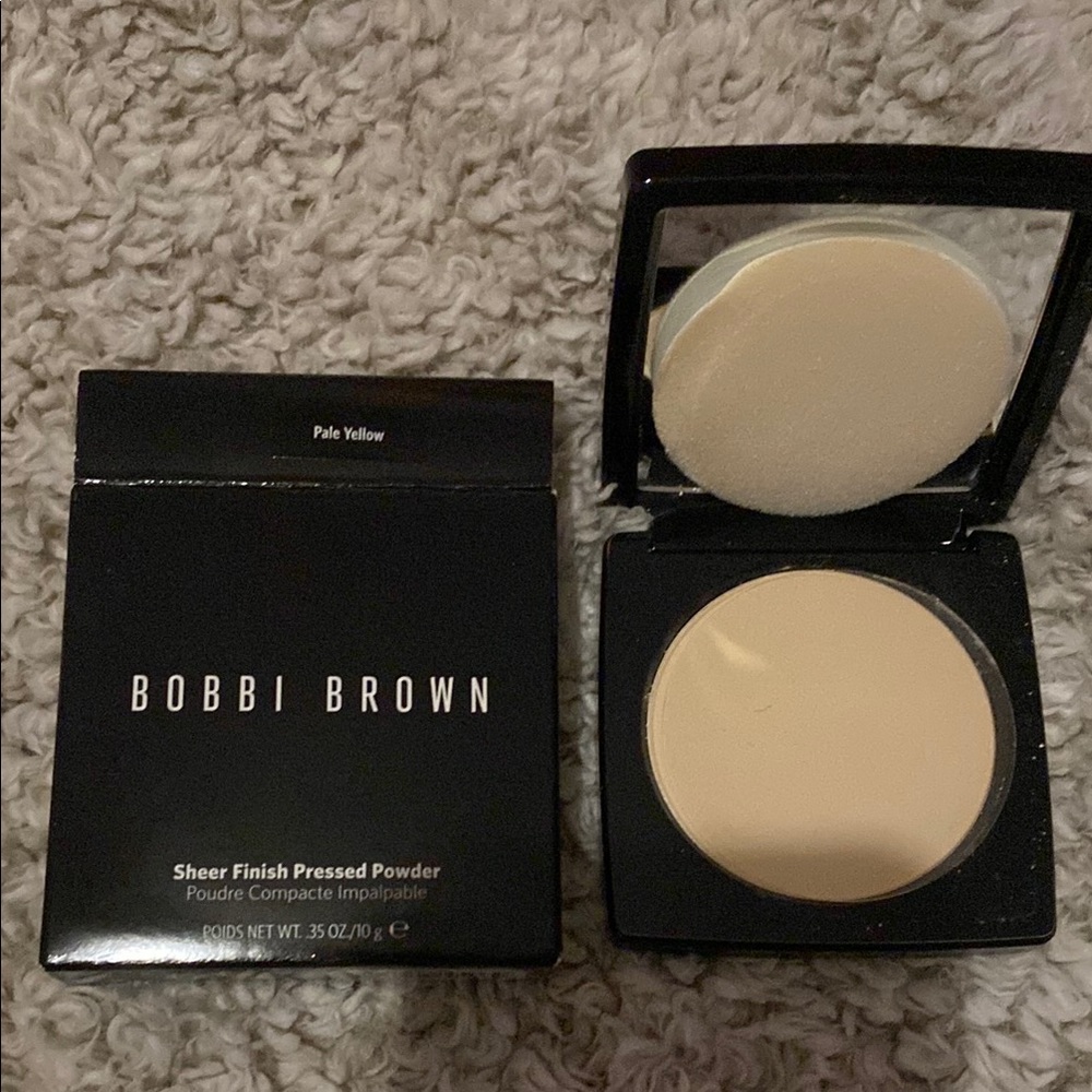 Bobbi Brown Yellow Setting Powder Matte Finish